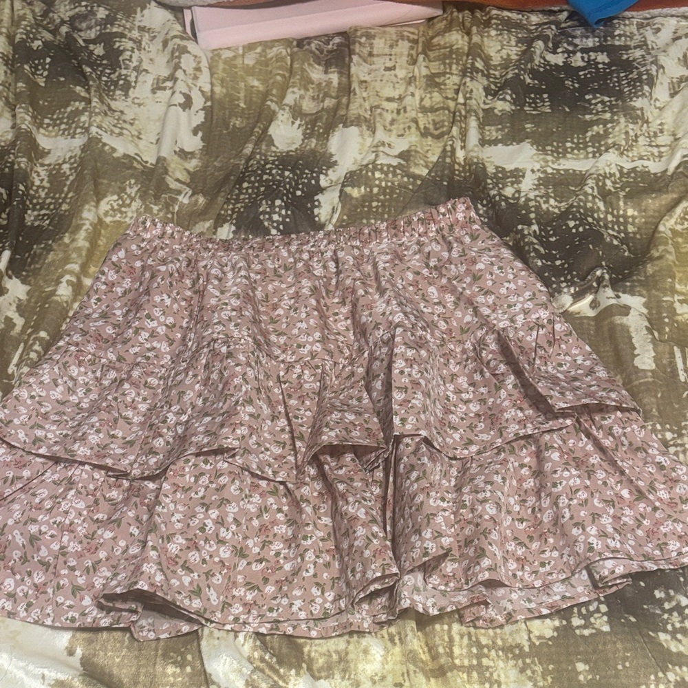 SHEIN Pink Floral Skater Skirt